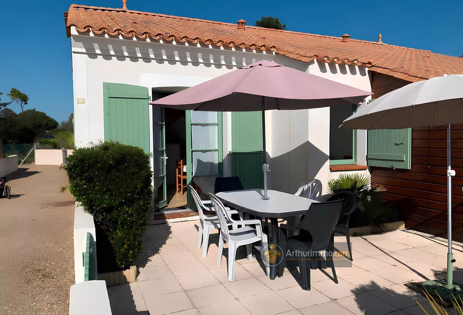 Maison de vacances – résidence avec piscine, plage à pied — photo 1