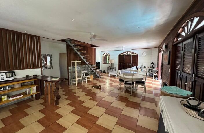 VOTRE VILLA T6 AVEC PISCINE ENTRE KOUROU ET CAYENNE — photo 5