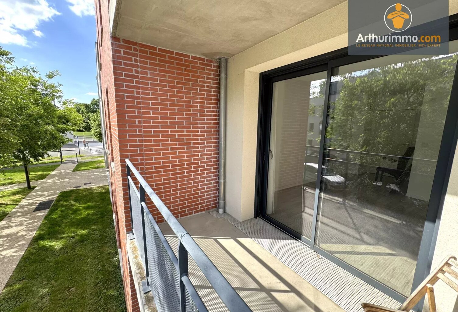 Compiègne, appartement 3 chambres, balcon, garage. — photo 1