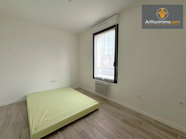 Compiègne, appartement 3 chambres, balcon, garage. — photo 1