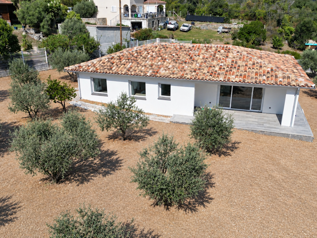 Villa T4 - 112 m2- Vue jusqu'à la mer — photo du bien