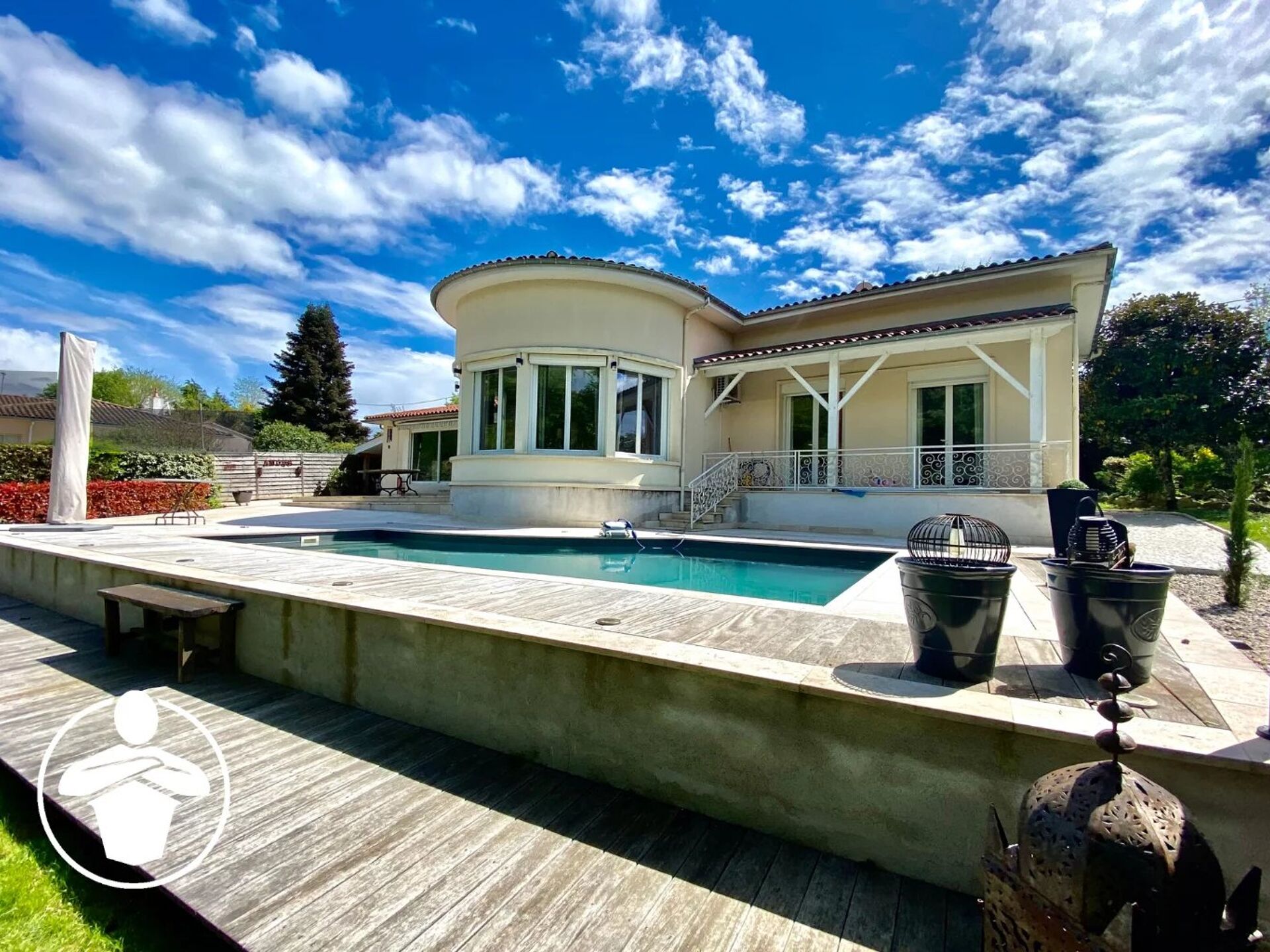 Maison 5 pièces 143 m² · à Casseneuil · 143 m² · 420 000 €