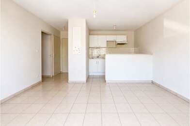 Appartement  156600 €