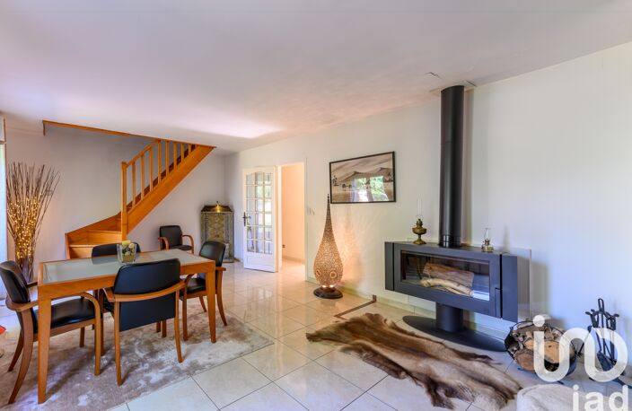 Vente Maison/villa 5 pièces — photo 2