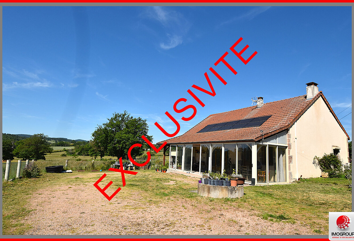 AVEC MARE ET 9988 m² DE TERRAIN : — photo 1