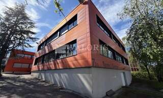 Bureau  315 m² à louer à Champagne-au-Mont-d'Or (69410)