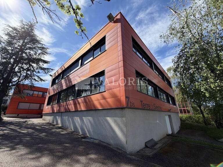 BUREAUX à LOUER — photo 1