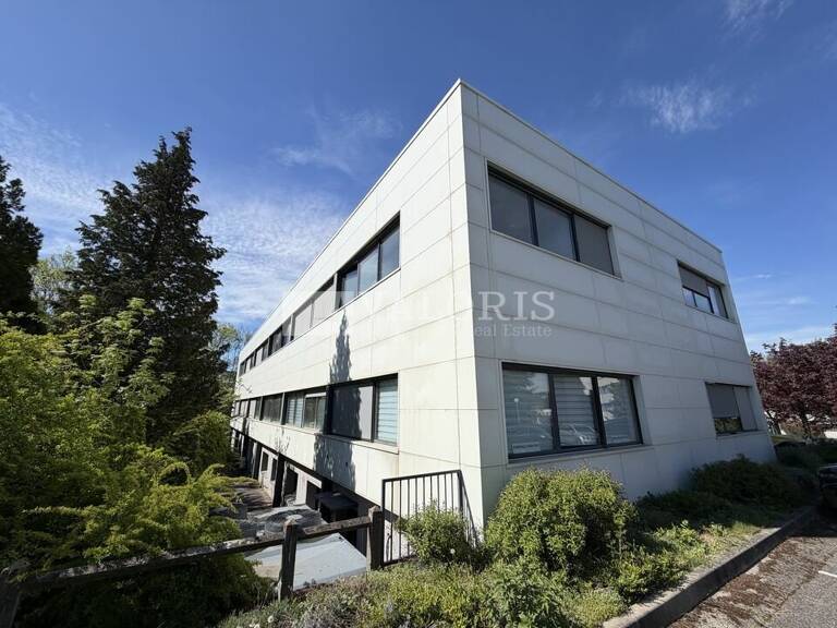 BUREAUX à LOUER — photo 1