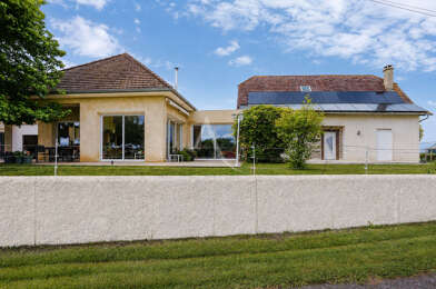 Maison 10 pièces 372600 €