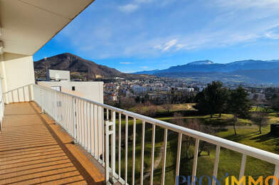 Appartement 4 pièces 980 €