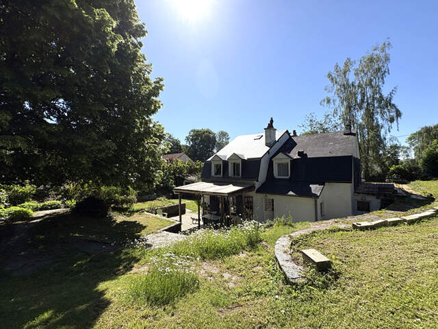 MAISON 6 PIÈCES 162 m² - CHARLEVILLE-MÉZIÈRES — photo du bien