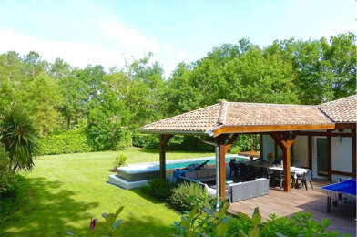 Maison 7 pièces 998000 €