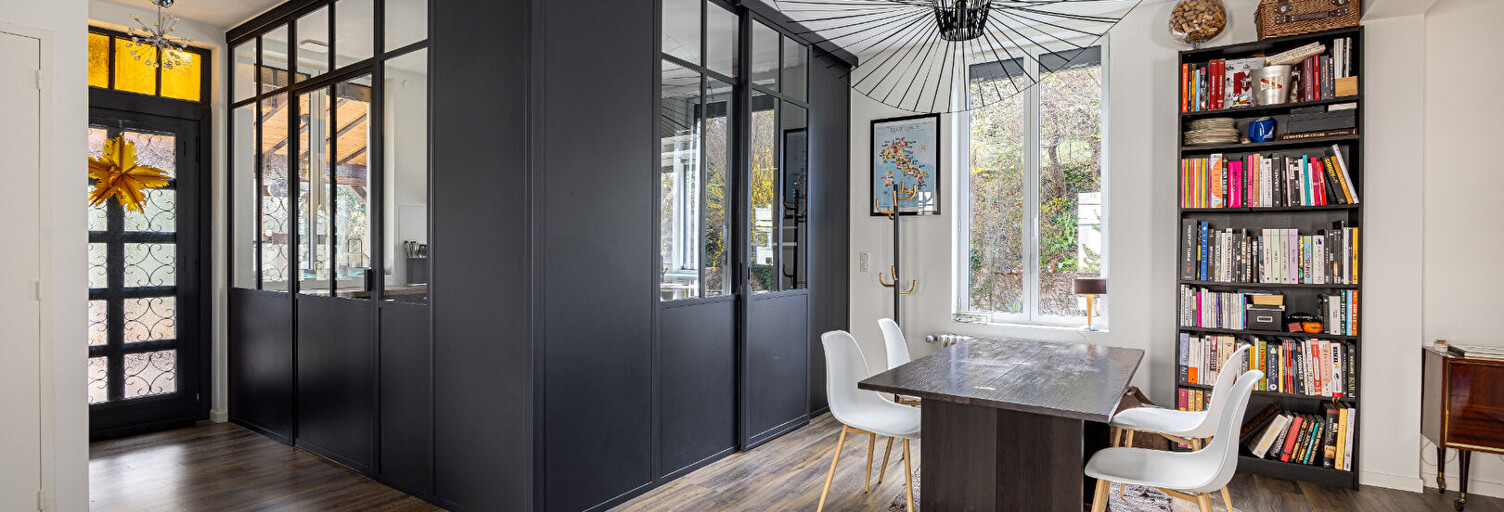 Maison 5 Pièces 142 m² à vendre à Caluire-et-Cuire (69300)