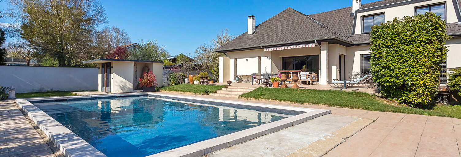 Maison 8 Pièces 255 m² à vendre à Fontaines-sur-Saône (69270)