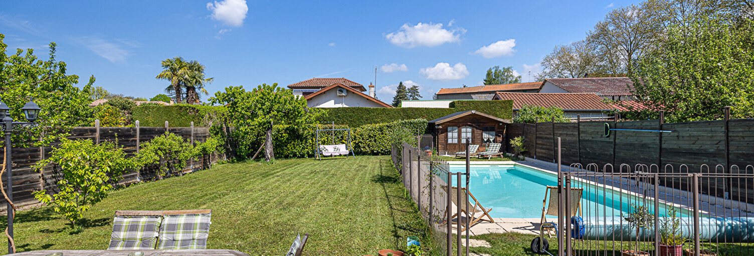 Maison 8 Pièces 167 m² à vendre à Fleurieu-sur-Saône (69250)