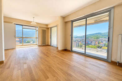 Appartement 4 pièces 280000 €
