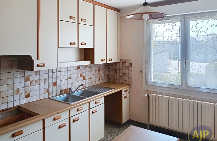 Maison Questembert- 4Chambres- 116m² habitables centre ville — photo 5