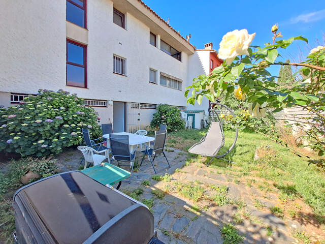 Perpignan Maison de Ville de Type 7 de 197m2 avec garage et jardin — photo du bien
