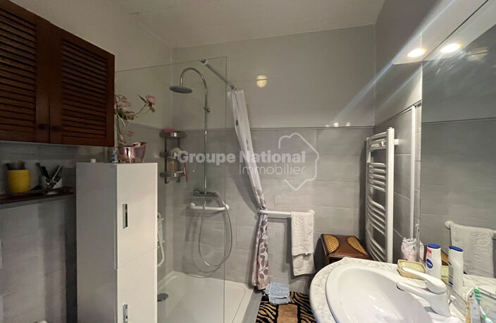 Ensemble de 2 appartements Beaucaire 6 pièce(s) 102 m2 — photo 5