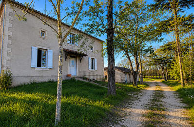 Maison de campagne avec grange en pierre à proximité de Monflanquin — photo du bien