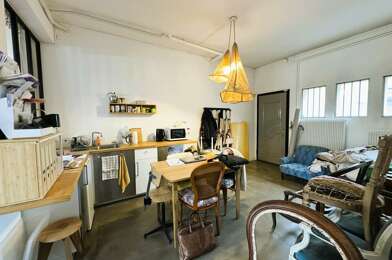 Commerce  220000 €