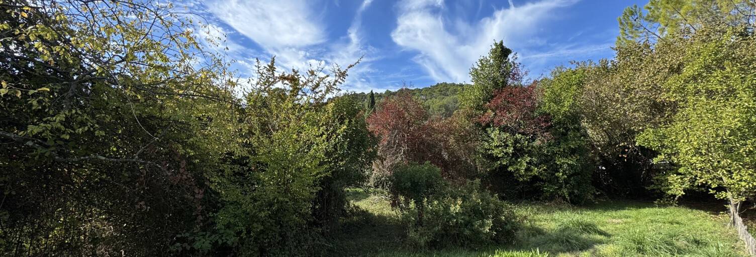 Terrain  604 m² à vendre à Carnoules (83660)