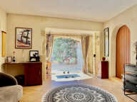 Ensemble immobilier en coeur de village — photo 2