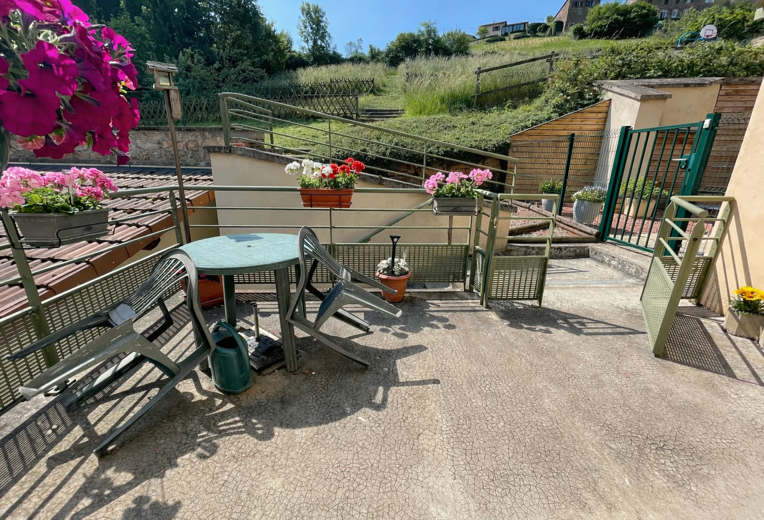 Appartement en duplex avec terrasse — photo 1