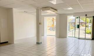 Commerce  87 m² à vendre à Nozay (91620)
