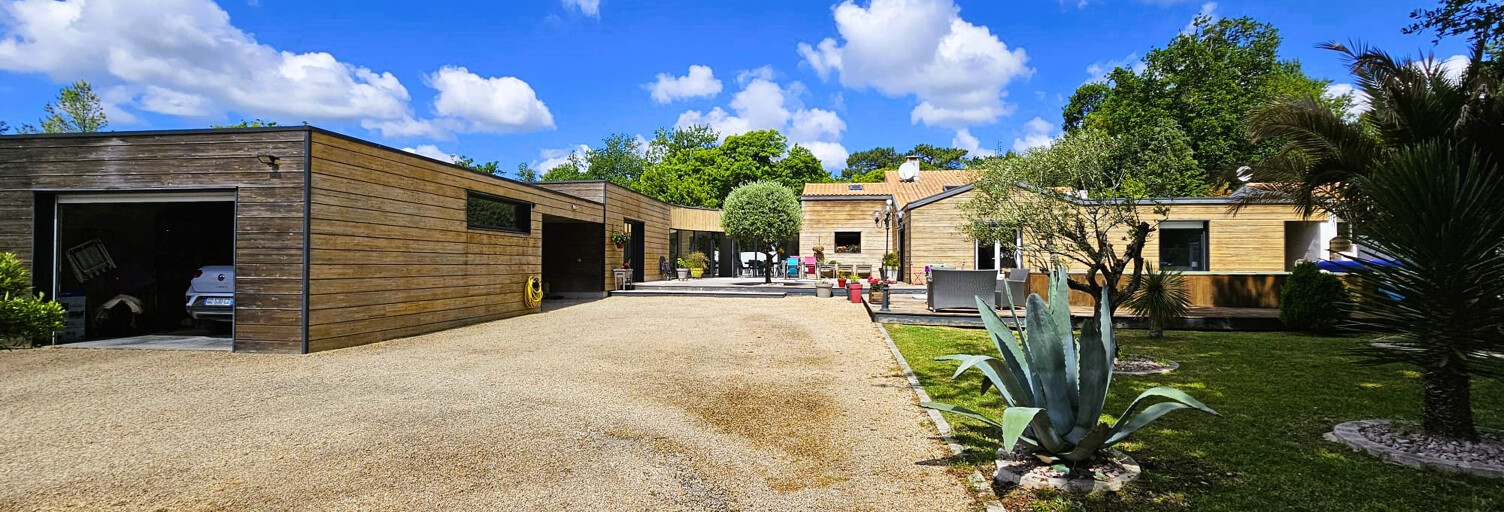 Maison 8 Pièces 290 m² à vendre à Étaules (17750)