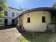 CASTELSARRASIN - MAISON DE VILLE AVEC GARAGE ET JARDIN — photo 2