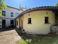 CASTELSARRASIN - MAISON DE VILLE AVEC GARAGE ET JARDIN — photo 2