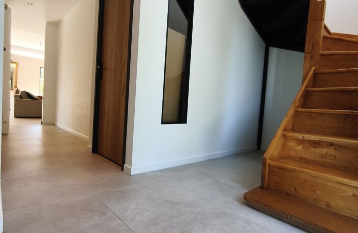 Vente Maison/villa 4 pièces — photo 3