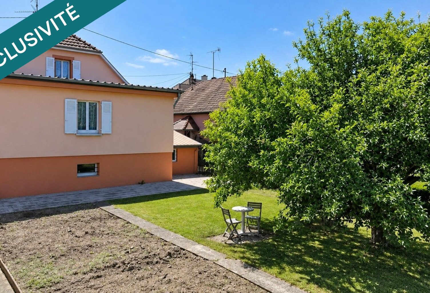 Maison familiale avec jardin — photo 1