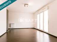 Appartement F2 avec balcon, cave et parking — photo 4