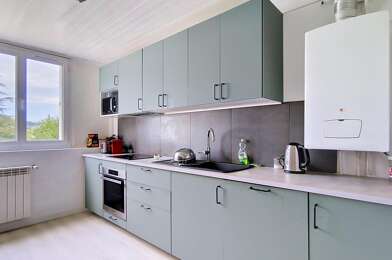 Appartement 4 pièces 160000 €