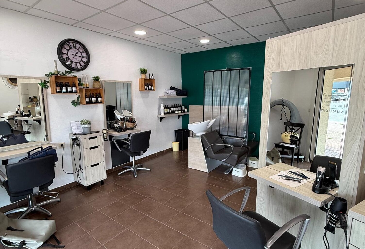 Fonds de commerce salon de coiffure, à saisir ! — photo 1