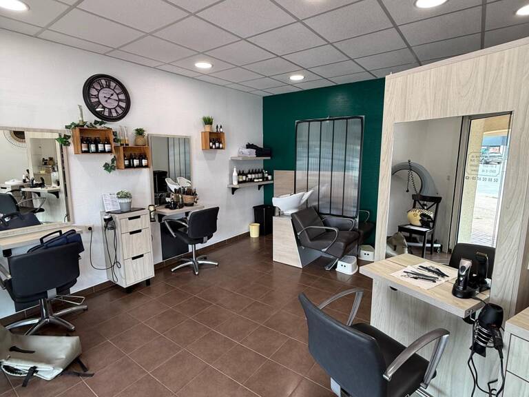 Fonds de commerce salon de coiffure, à saisir ! — photo 1