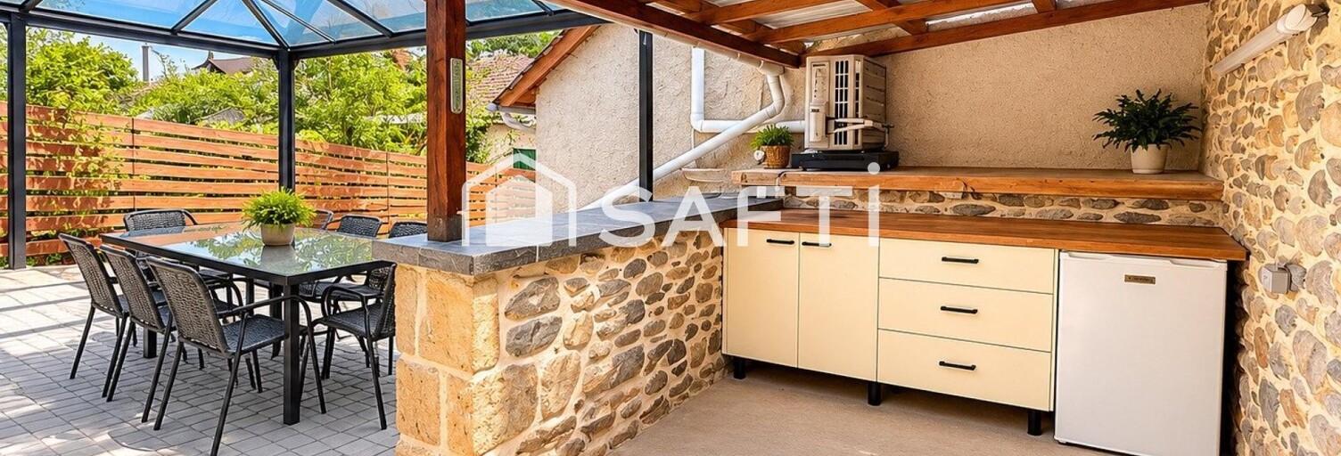 Maison 5 Pièces 131 m² à vendre à Saint Geniez d'Olt et d'Aubrac (12130)