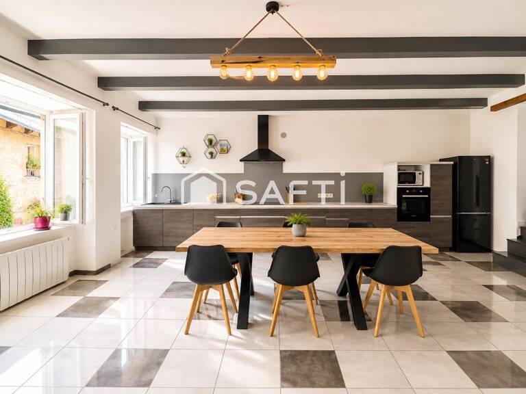 EXCLUSIVITÉ - Maison de charme au coeur de Saint-Geniez-d'Olt — photo 1