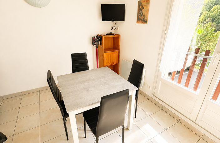 Appartement T1 Bis rénové avec balcon et parking privatif à — photo 3