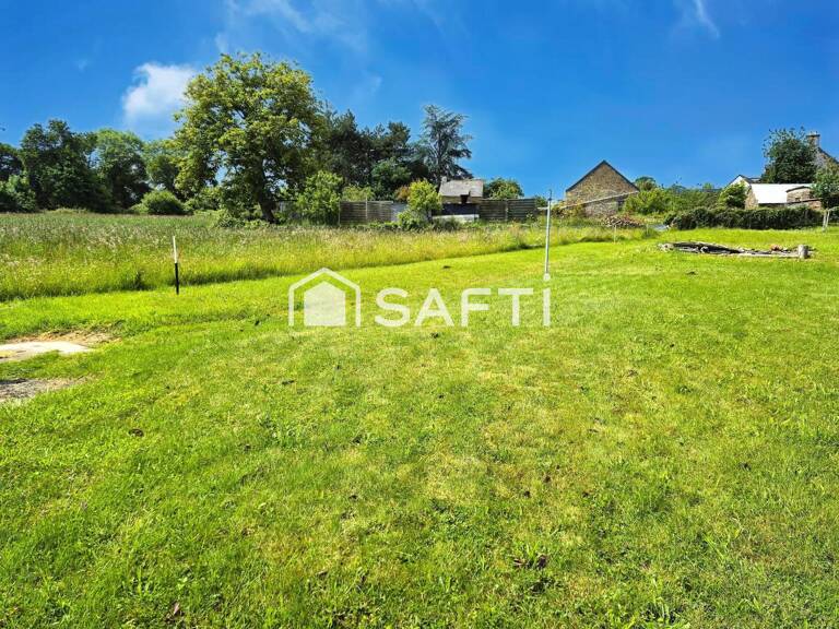 Terrain constructible de 495 m² à Lanvallay — photo 1