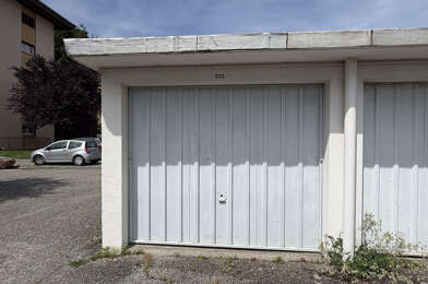 Garage  140 €
