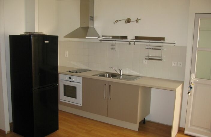 Vente immeuble   Monségur (33580) — photo 2