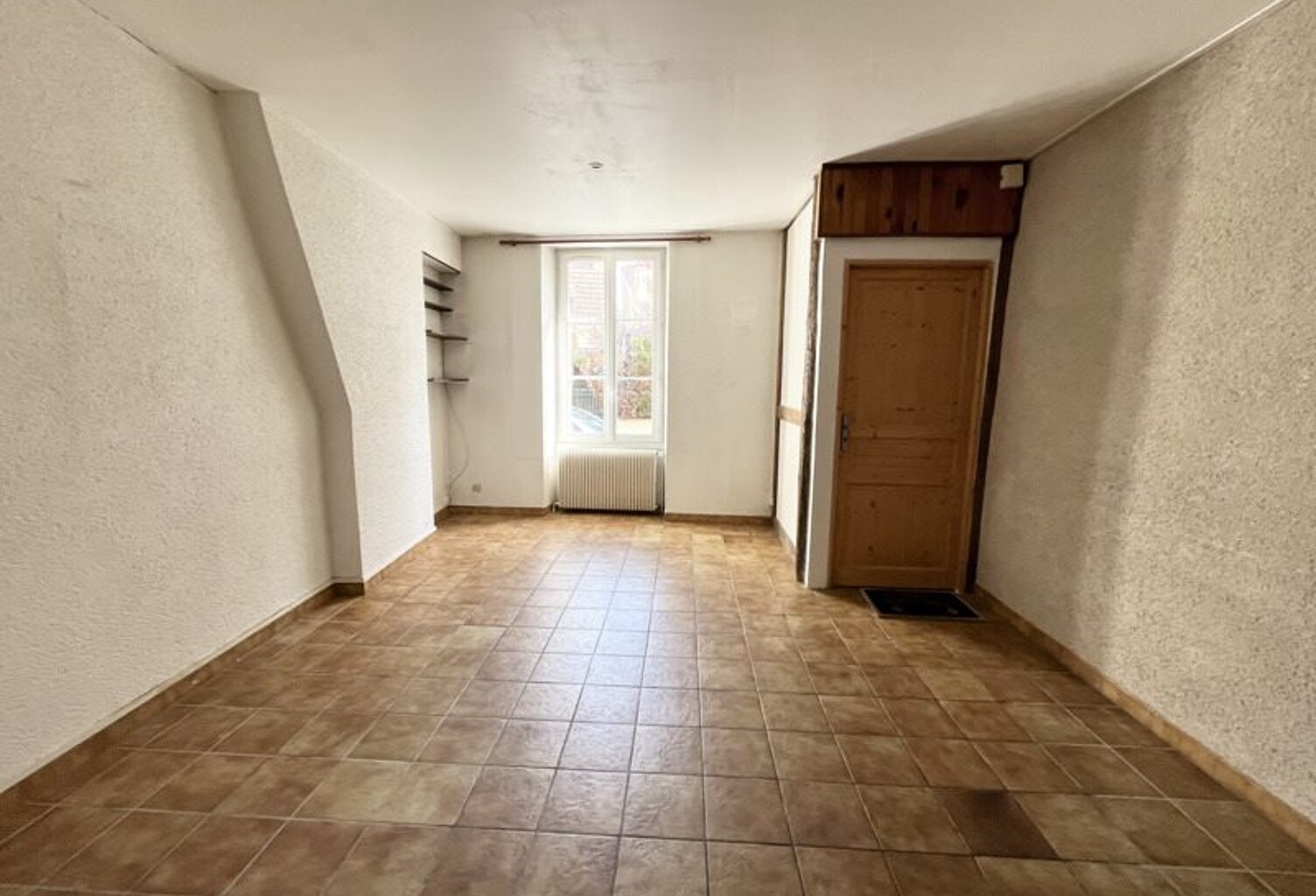 Maison de ville de 3 pièces principales — photo 1