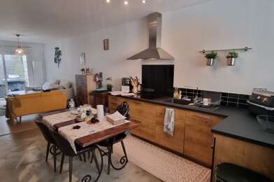 Maison 5 pièces 140400 €