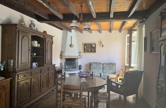 Maison en pierre de 7 pièces principales — photo 3