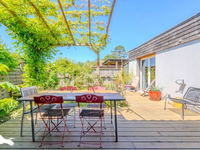 Villa de 6 pièces principales — photo 1