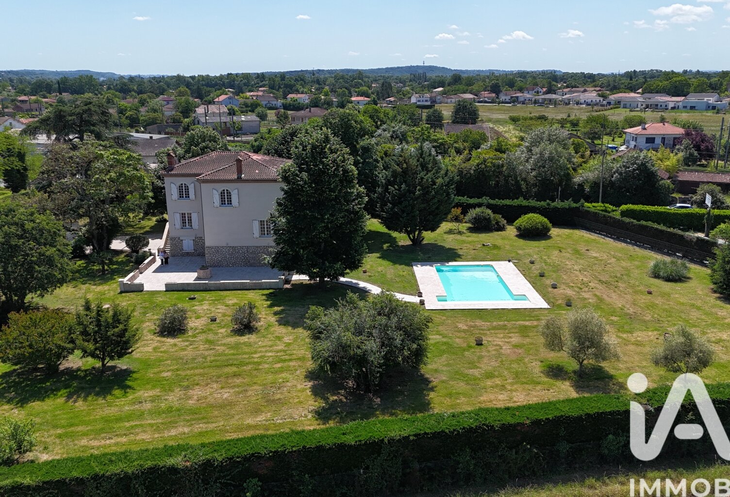 Vente Maison/villa 9 pièces — photo 1