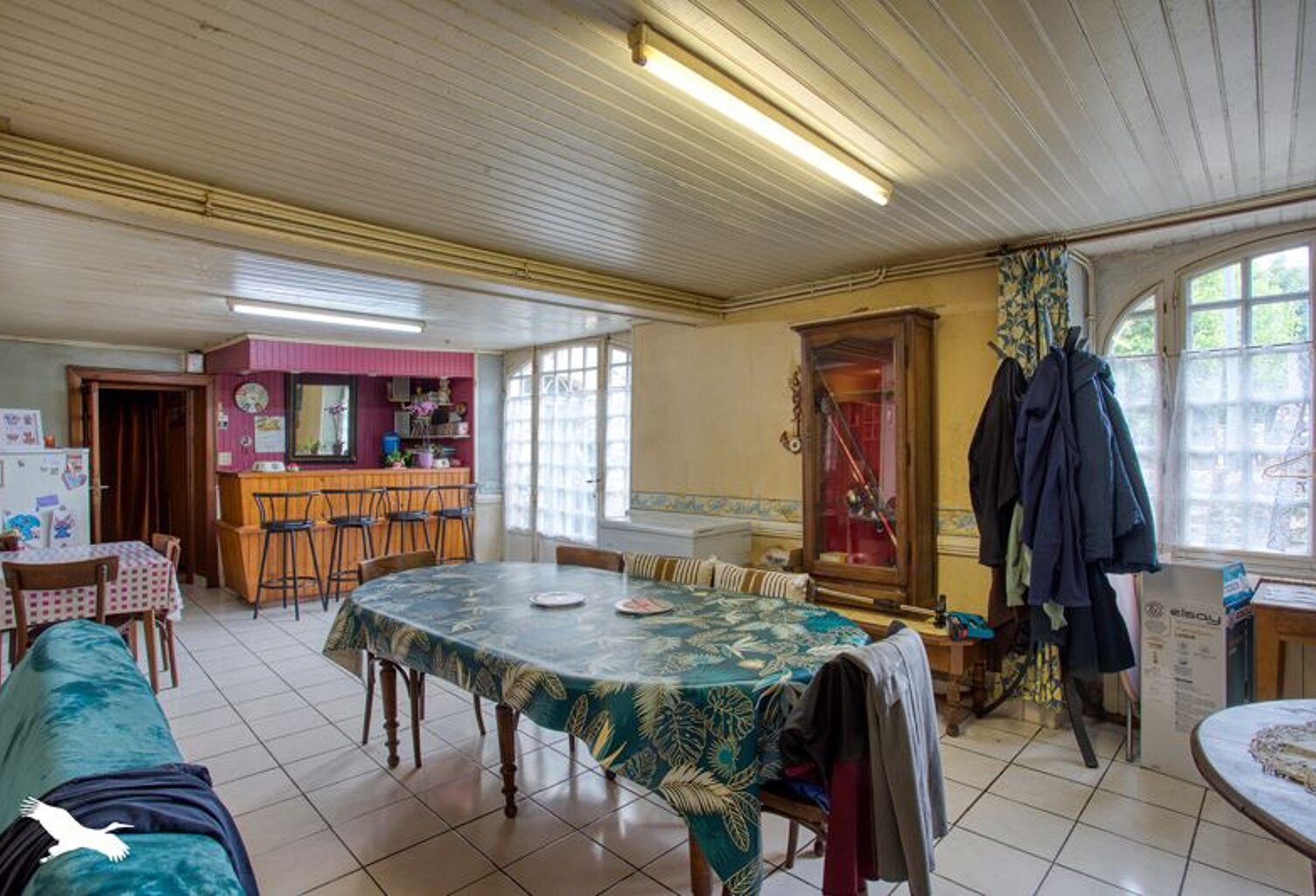 Maison de bourg de 10 pièces principales — photo 1